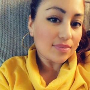 Meet your Posher, Alejandra